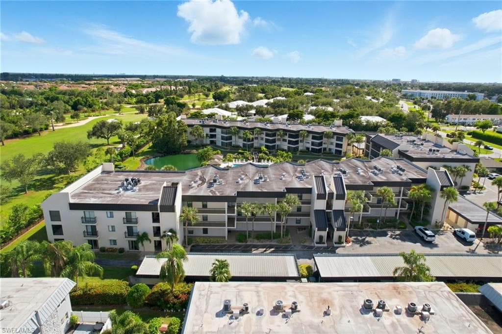 6979 Winkler RD # 111, FORT MYERS FL 33919-21