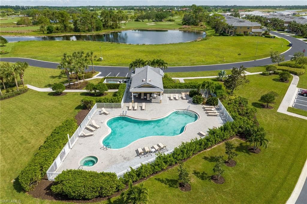 3307 Chestnut Grove DR, ALVA FL 33920-46