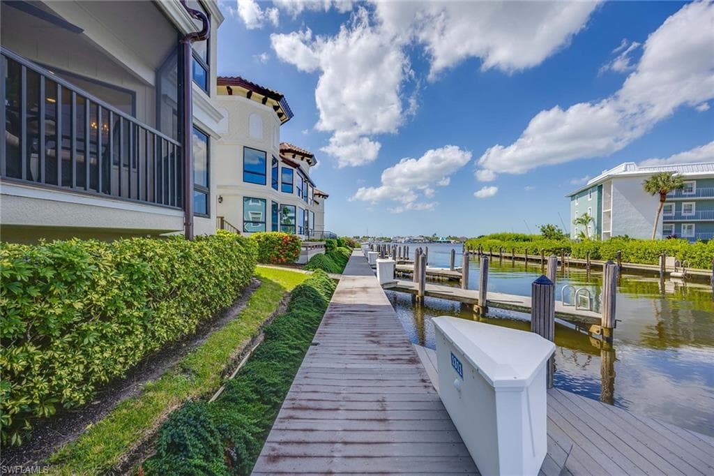 1311 Chesapeake AVE # 4A, NAPLES FL 34102-31