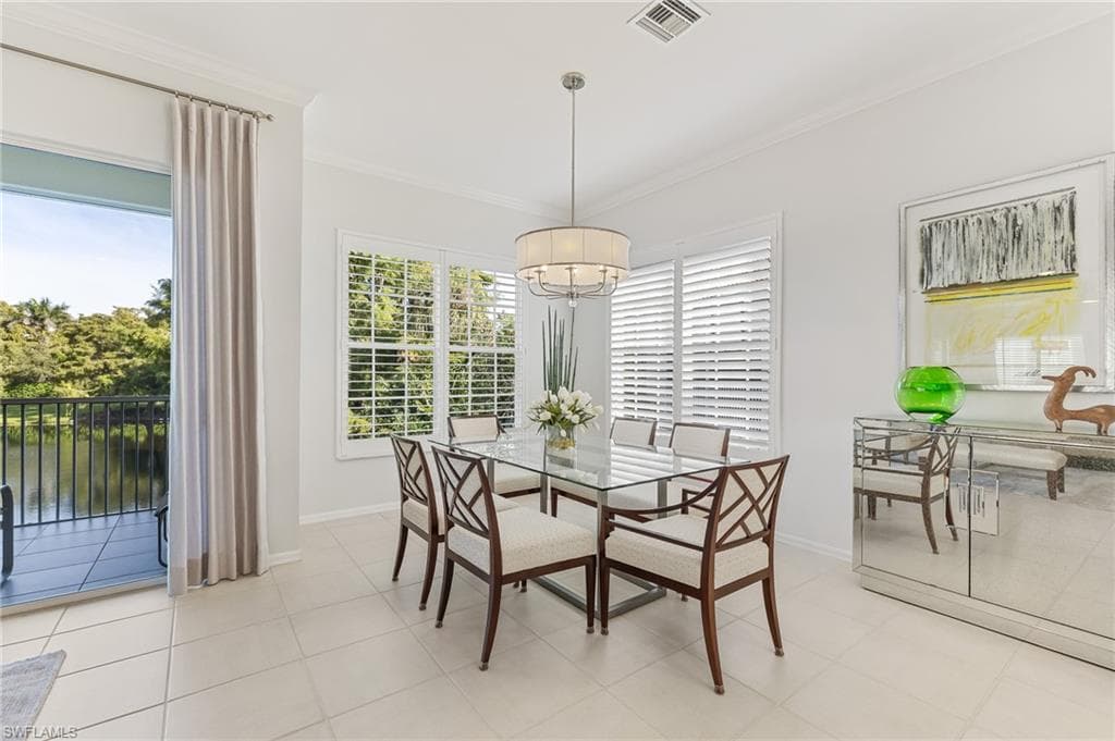 1211 Egrets LNDG # 202, NAPLES FL 34108-10