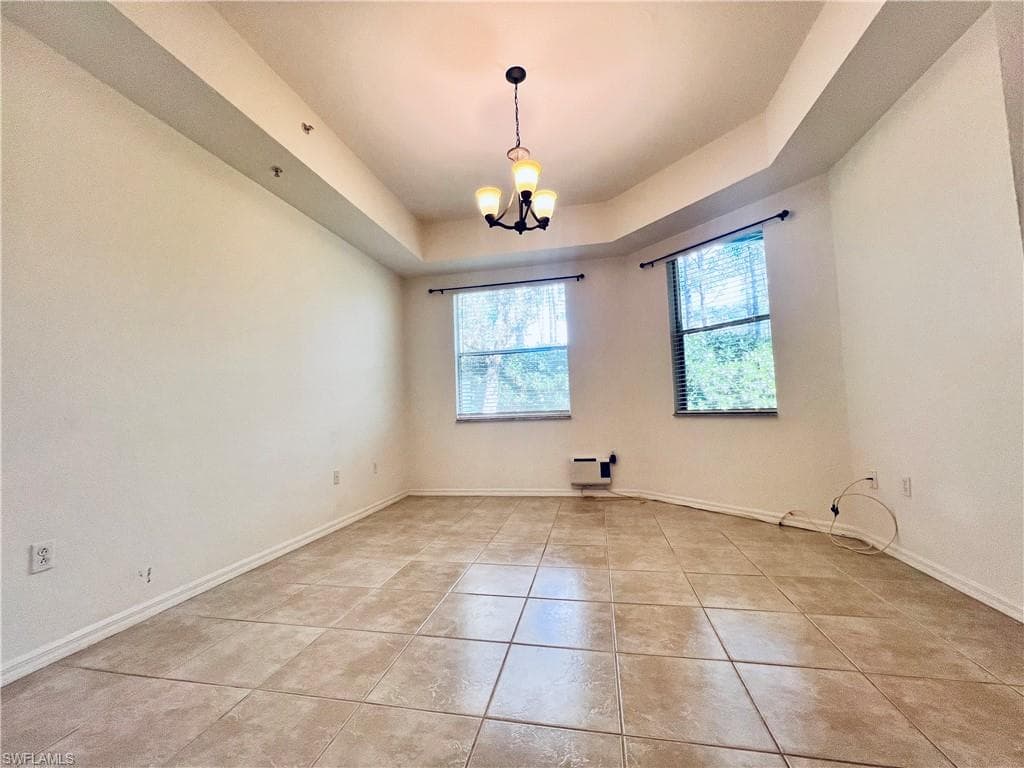 1435 MARIPOSA CIR # 102, NAPLES FL 34105-8