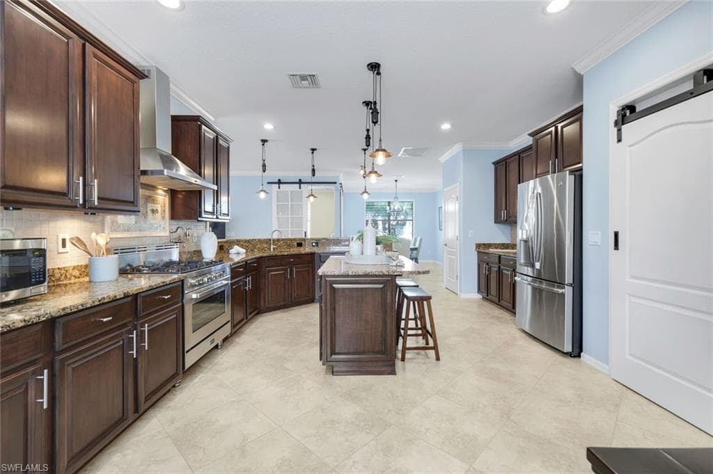 3783 Treasure Cove CIR, NAPLES FL 34114-6
