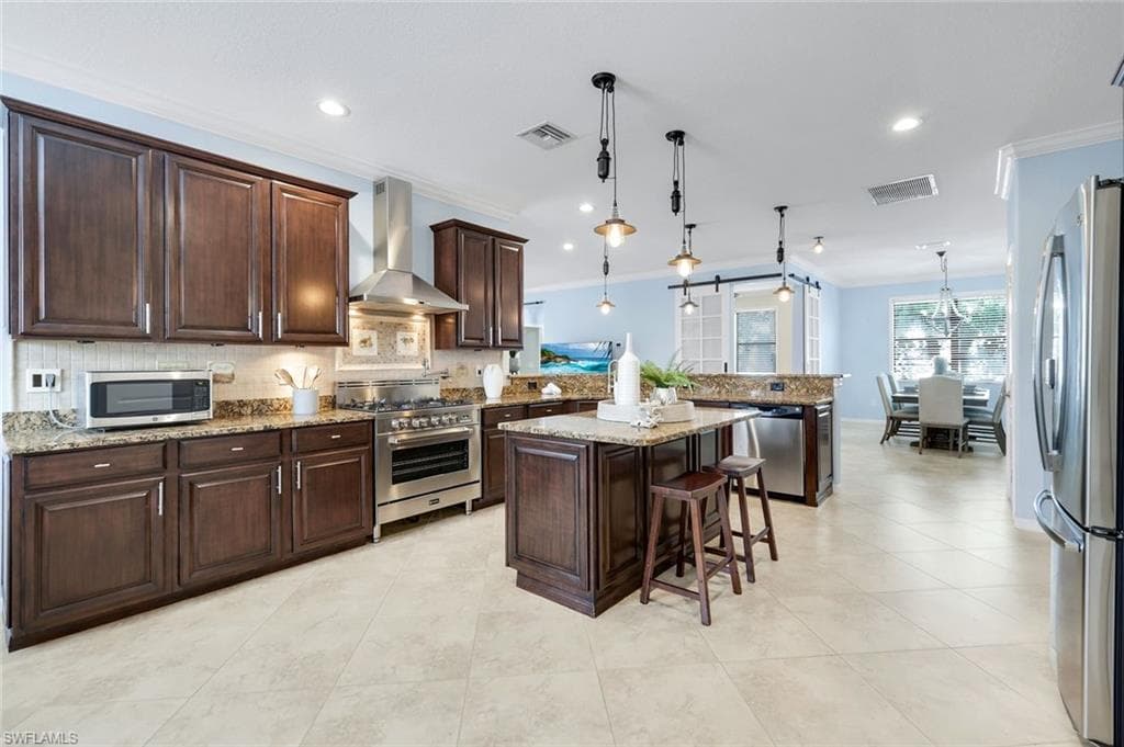 3783 Treasure Cove CIR, NAPLES FL 34114-9