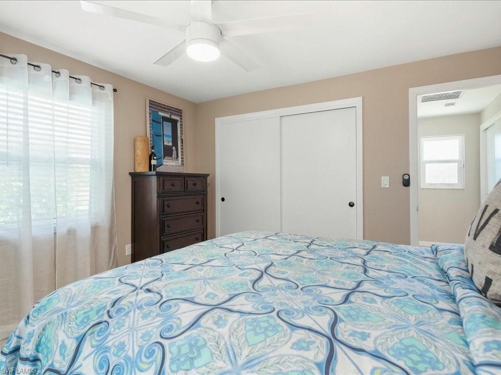 4821 Molokai DR, NAPLES FL 34112-21