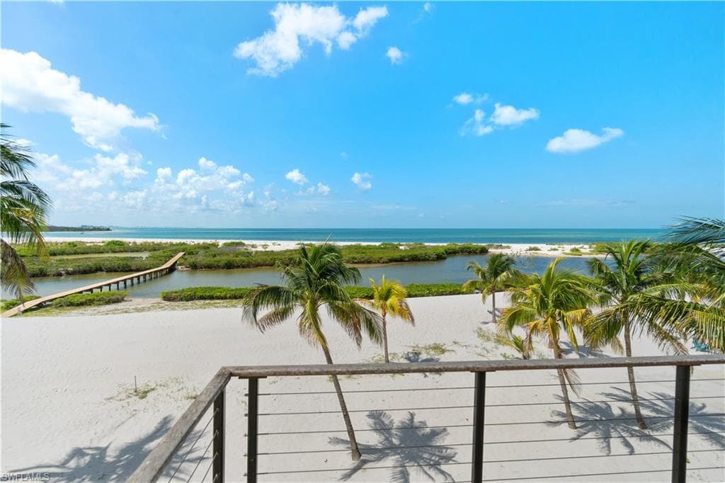 8124 Estero BLVD, FORT MYERS BEACH FL 33931-36