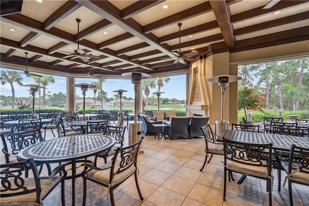 8223 Parkstone PL # 2201, NAPLES FL 34120-46