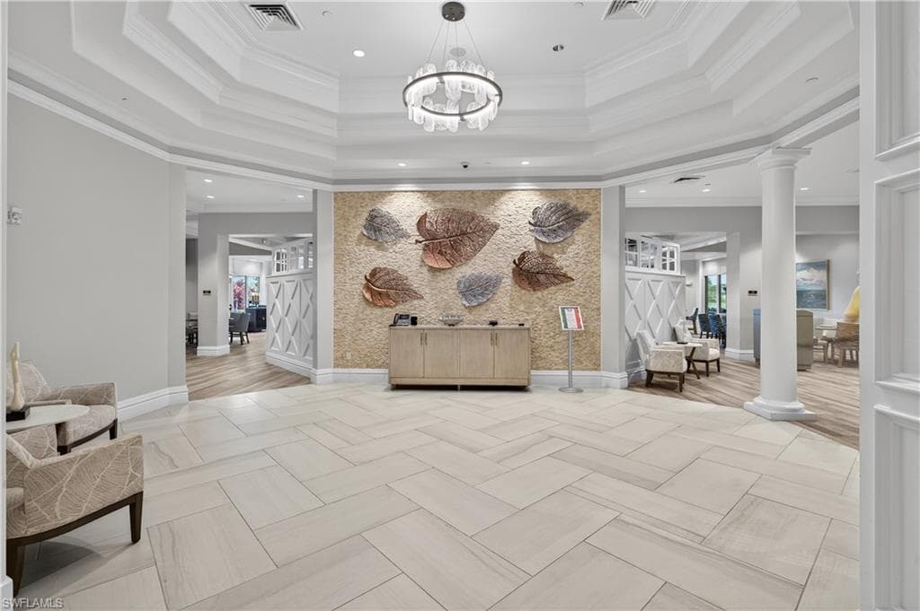 8223 Parkstone PL # 2201, NAPLES FL 34120-42