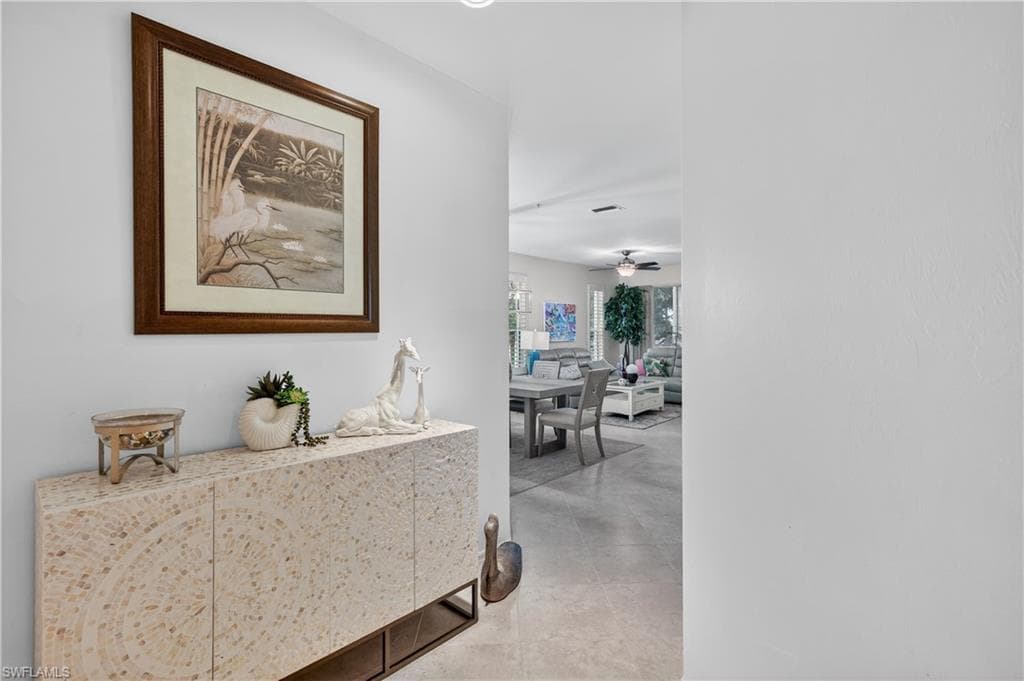 8223 Parkstone PL # 2201, NAPLES FL 34120-7