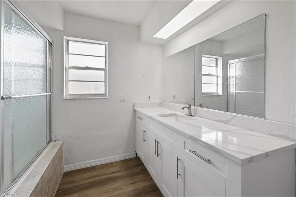 27580 Wisconsin ST, BONITA SPRINGS FL 34135-16