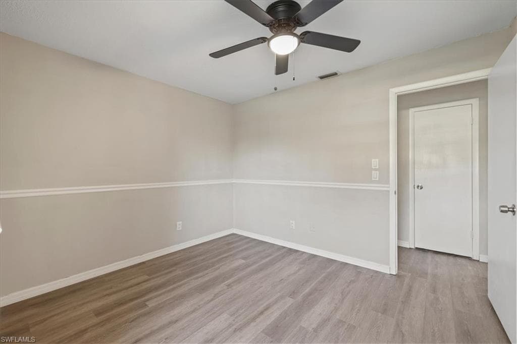 27580 Wisconsin ST, BONITA SPRINGS FL 34135-23