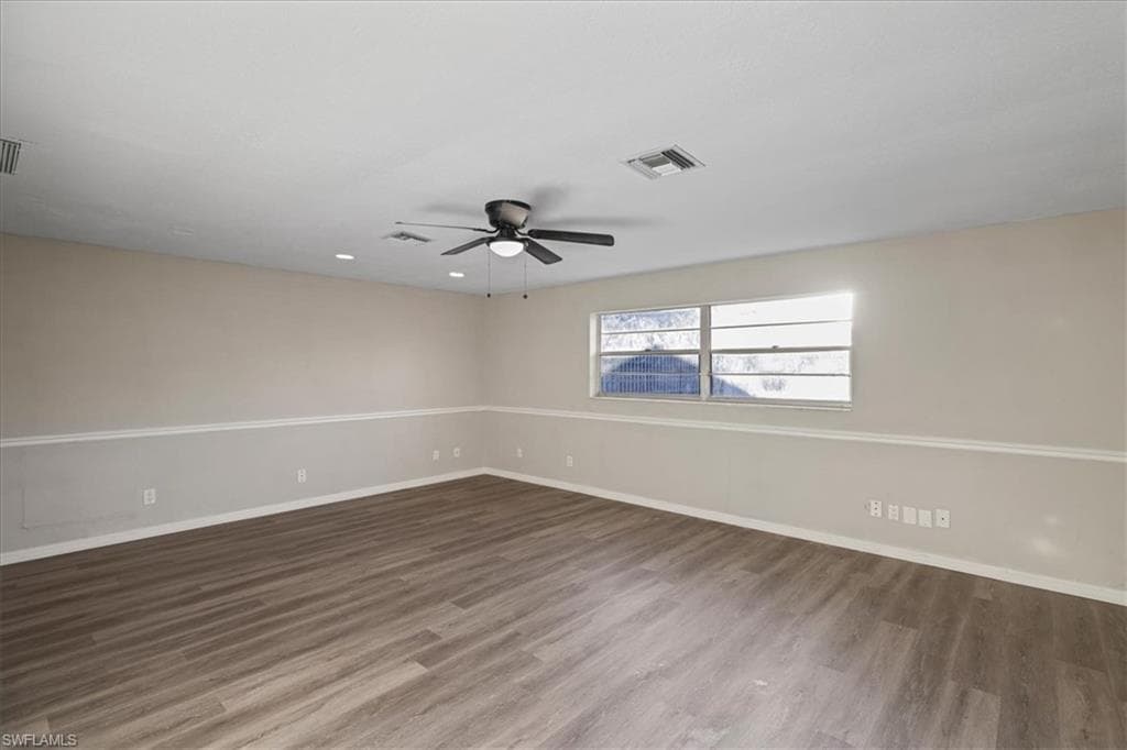 27580 Wisconsin ST, BONITA SPRINGS FL 34135-14