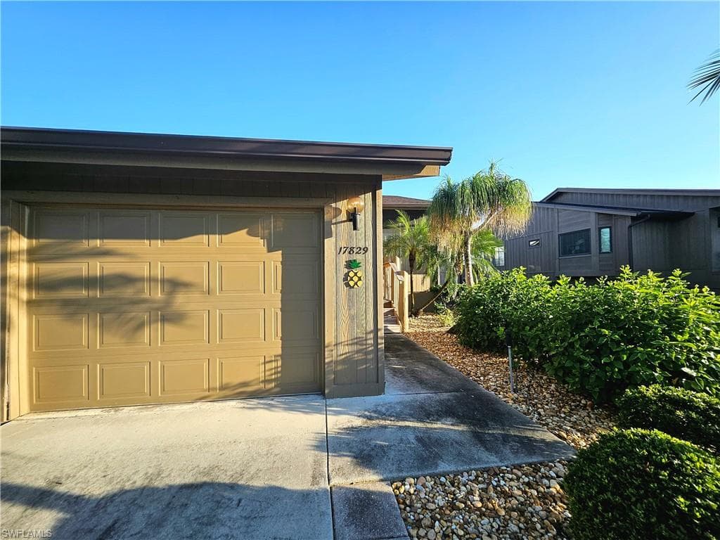 17829 Port Boca CIR, FORT MYERS FL 33908-1