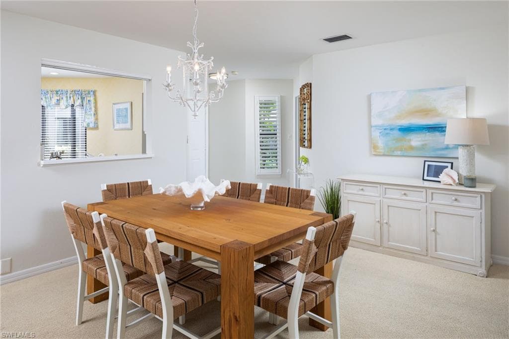 301 Courtside DR, NAPLES FL 34105-5