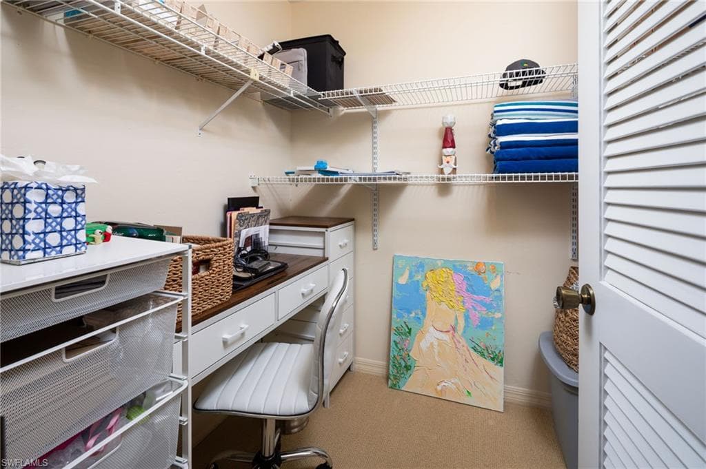 301 Courtside DR, NAPLES FL 34105-12