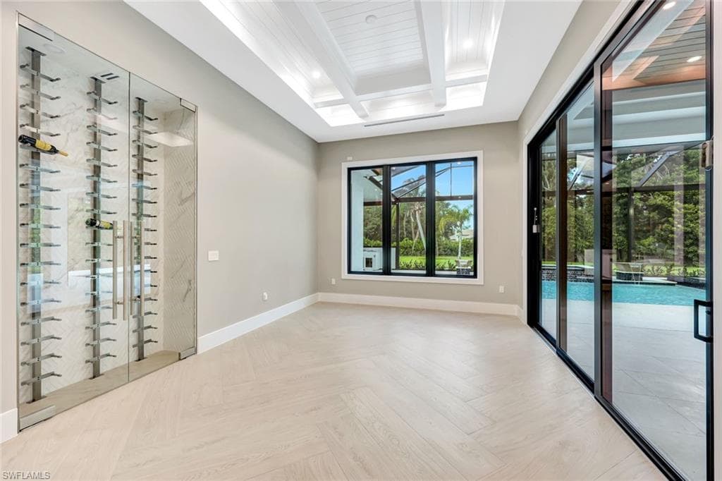 10493 Winterview DR, NAPLES FL 34109-9