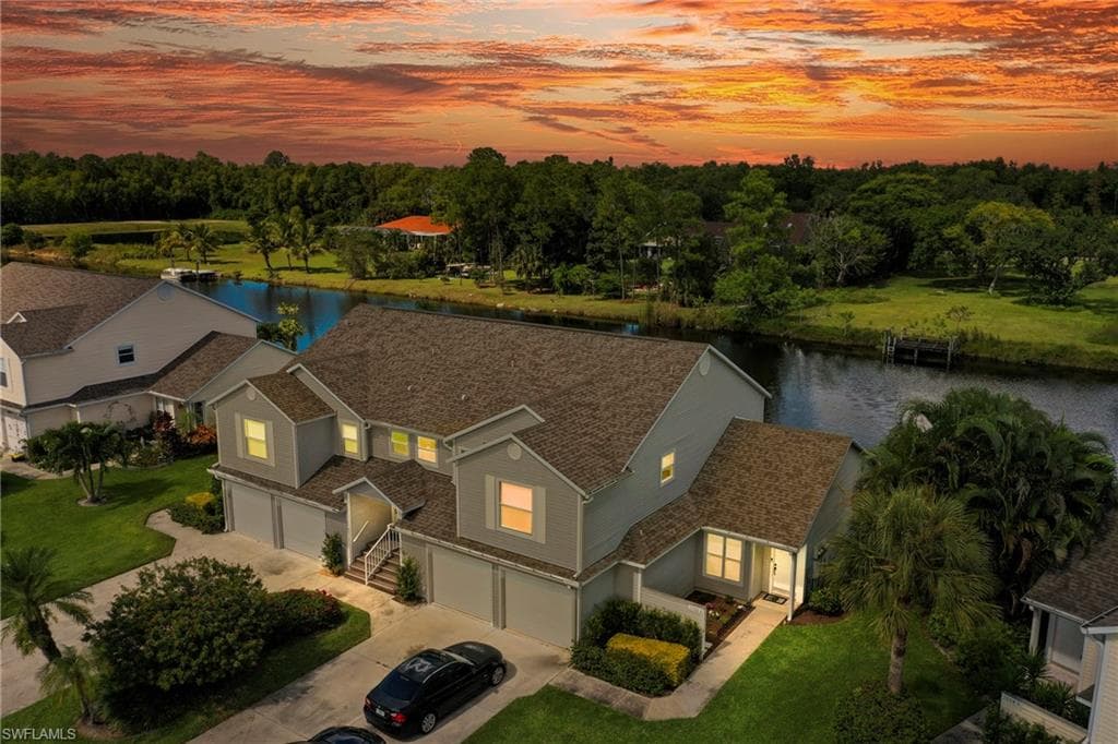 1566 Trafalgar LN # E102, NAPLES FL 34116-27