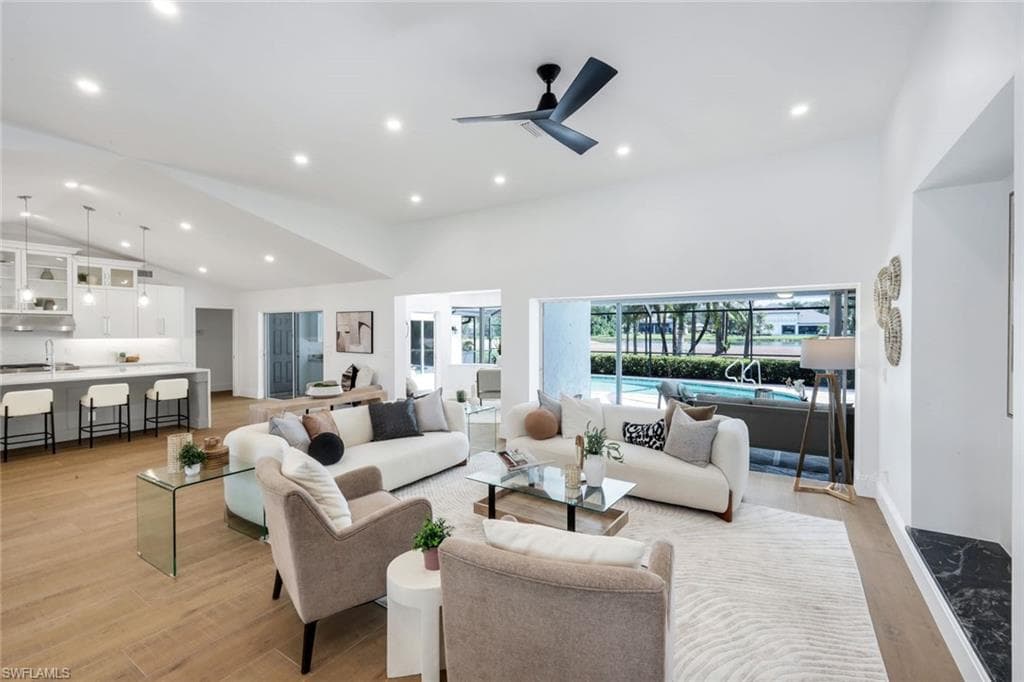 12888 Valewood DR-8