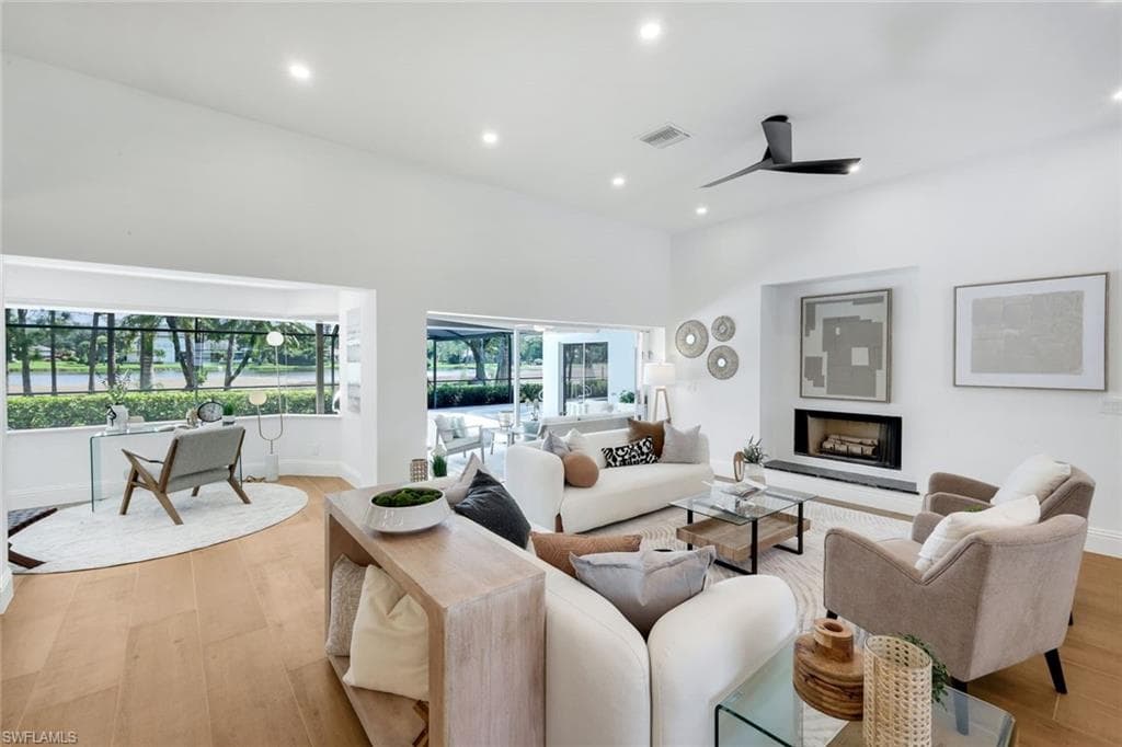12888 Valewood DR-9