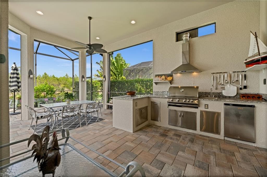 9509 Montelanico LOOP, NAPLES FL 34119-26