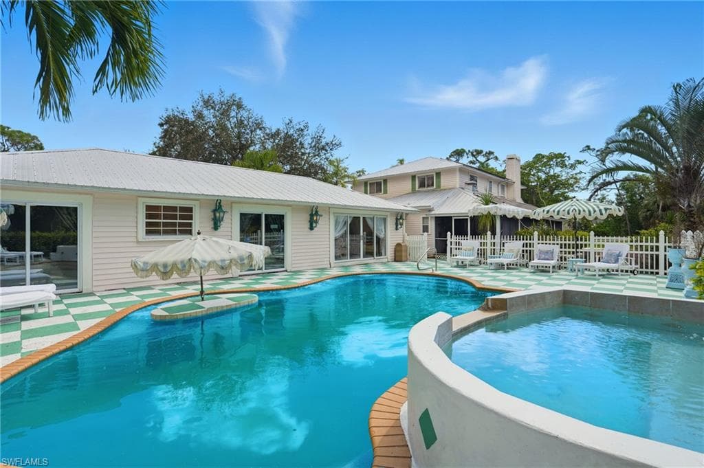 15100 Sweetwater CT, FORT MYERS FL 33912-1