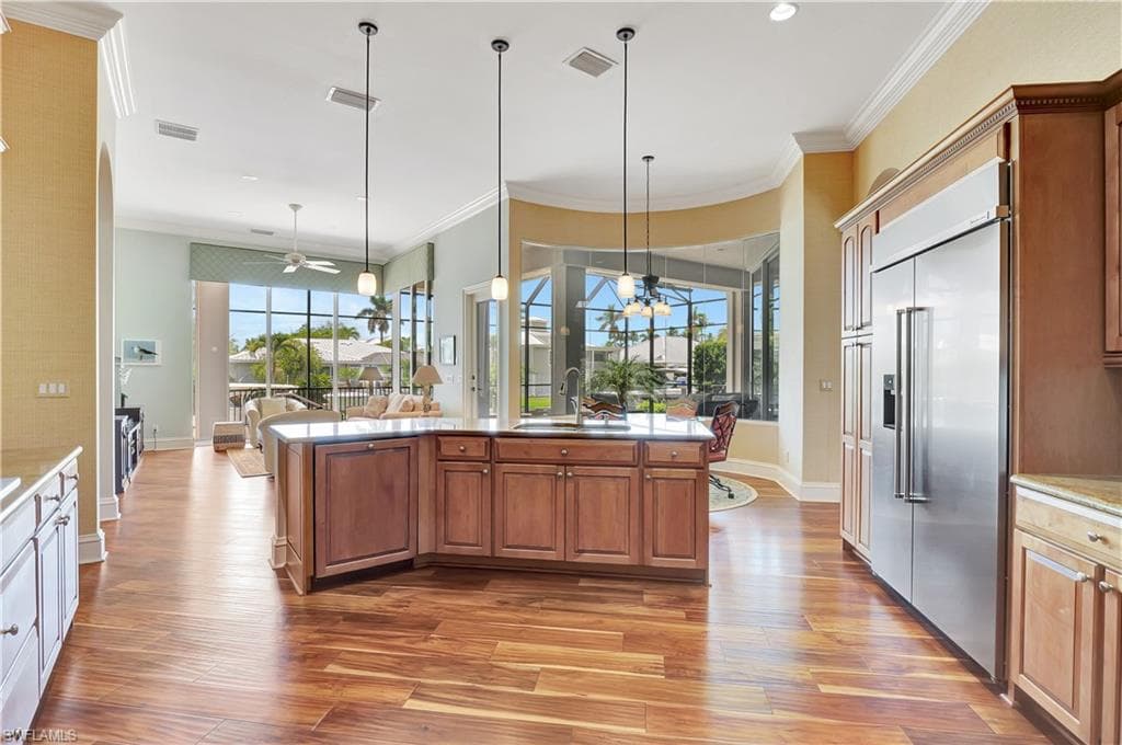 1380 Marlin DR, NAPLES FL 34102-16