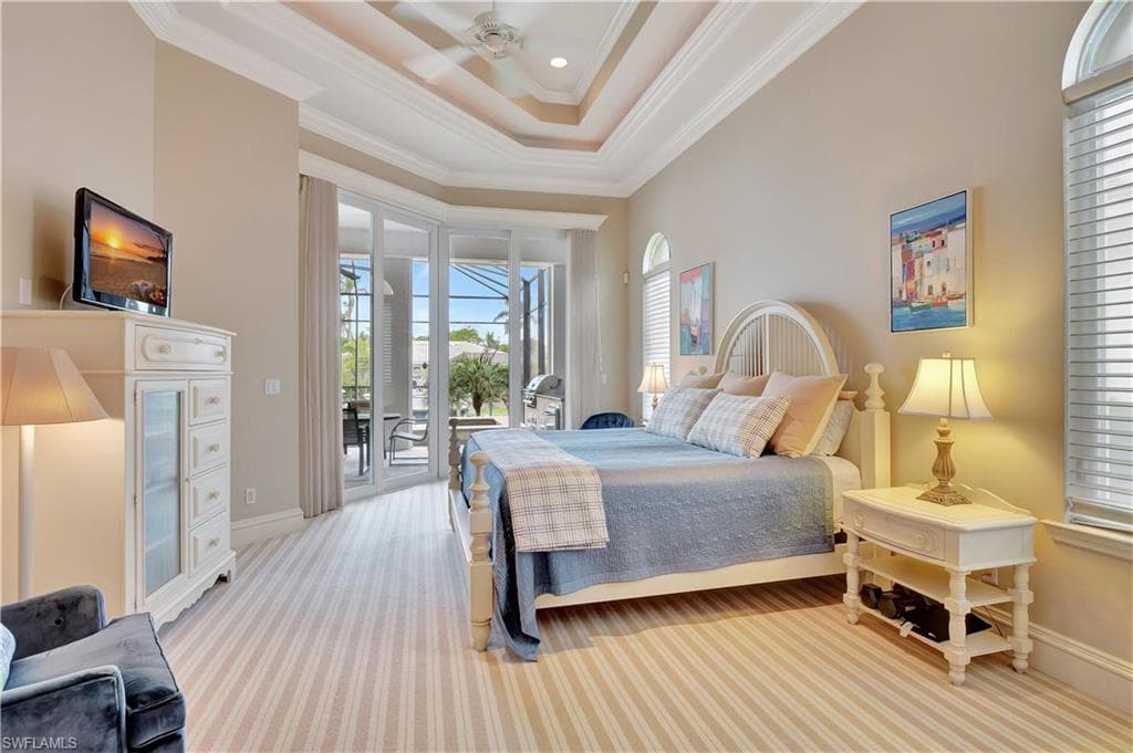 1380 Marlin DR, NAPLES FL 34102-21