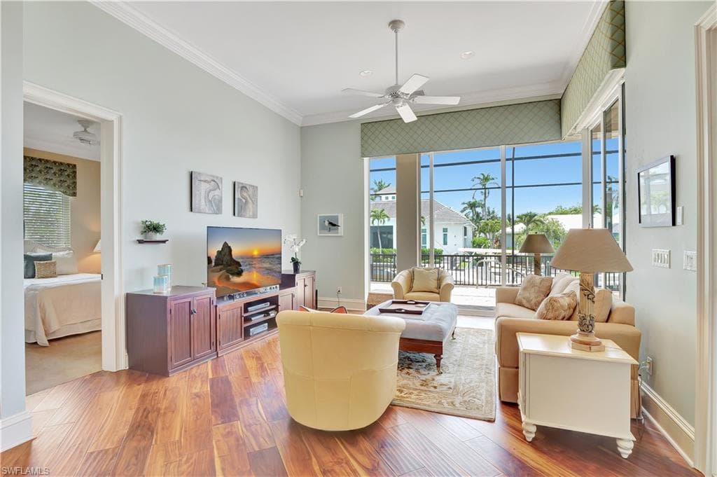 1380 Marlin DR, NAPLES FL 34102-19