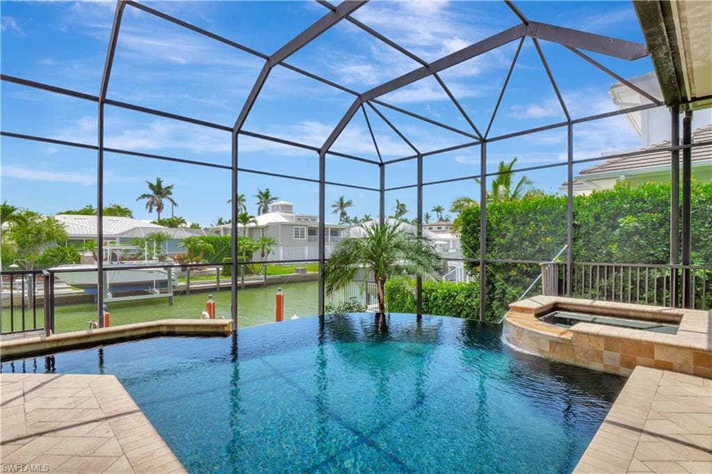 1380 Marlin DR, NAPLES FL 34102-40