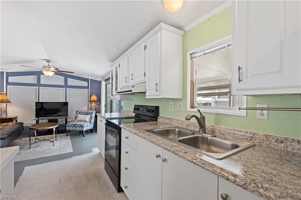 5756 Pink Panther DR, FORT MYERS FL 33908-13