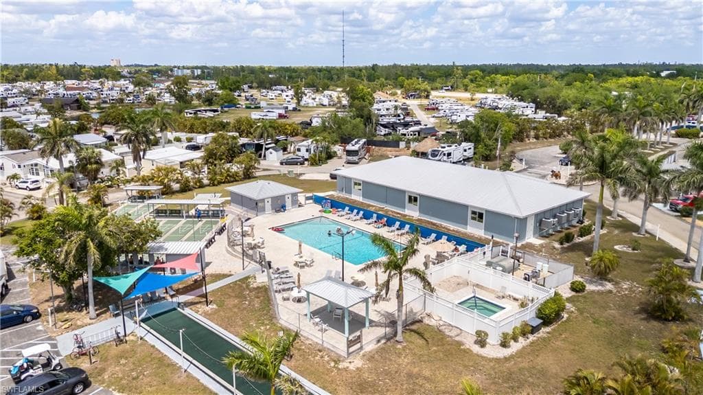 5756 Pink Panther DR, FORT MYERS FL 33908-30