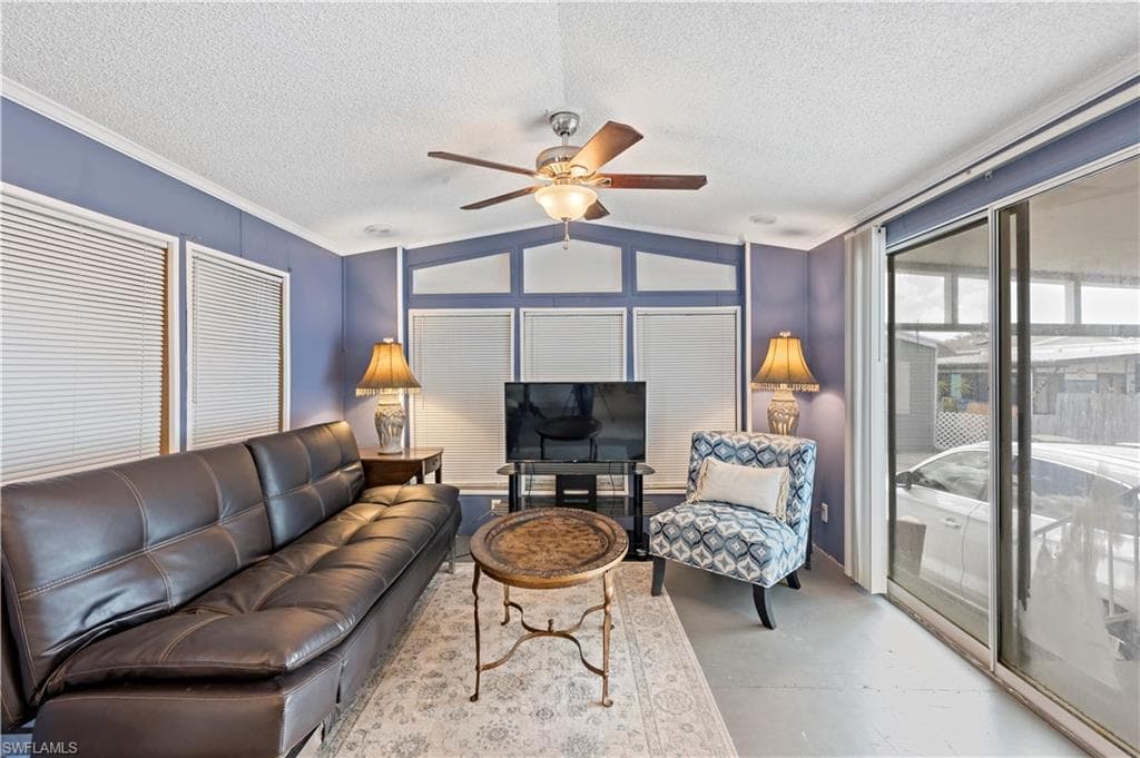 5756 Pink Panther DR, FORT MYERS FL 33908-3