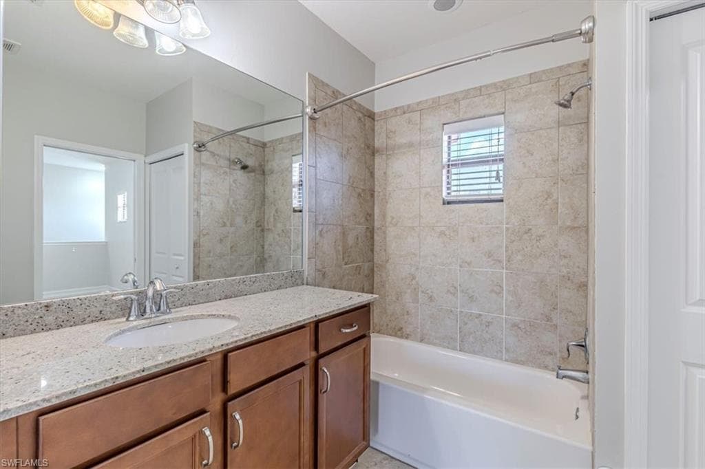7738 Bristol CIR, NAPLES FL 34120-12