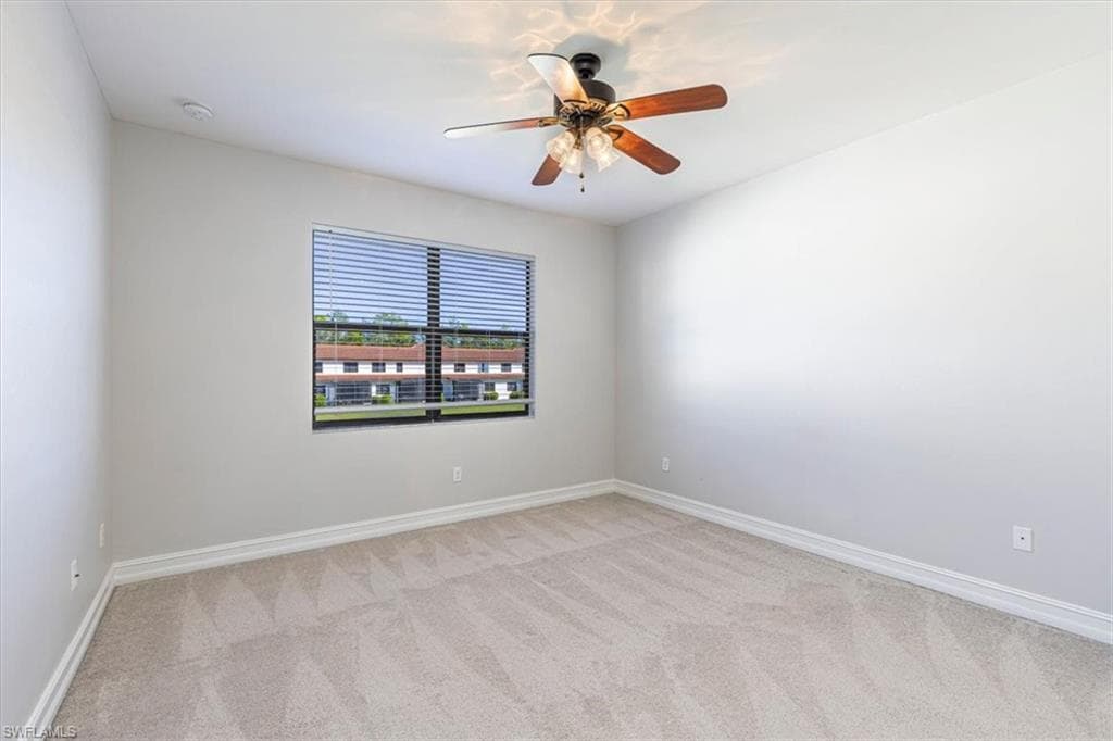7738 Bristol CIR, NAPLES FL 34120-16