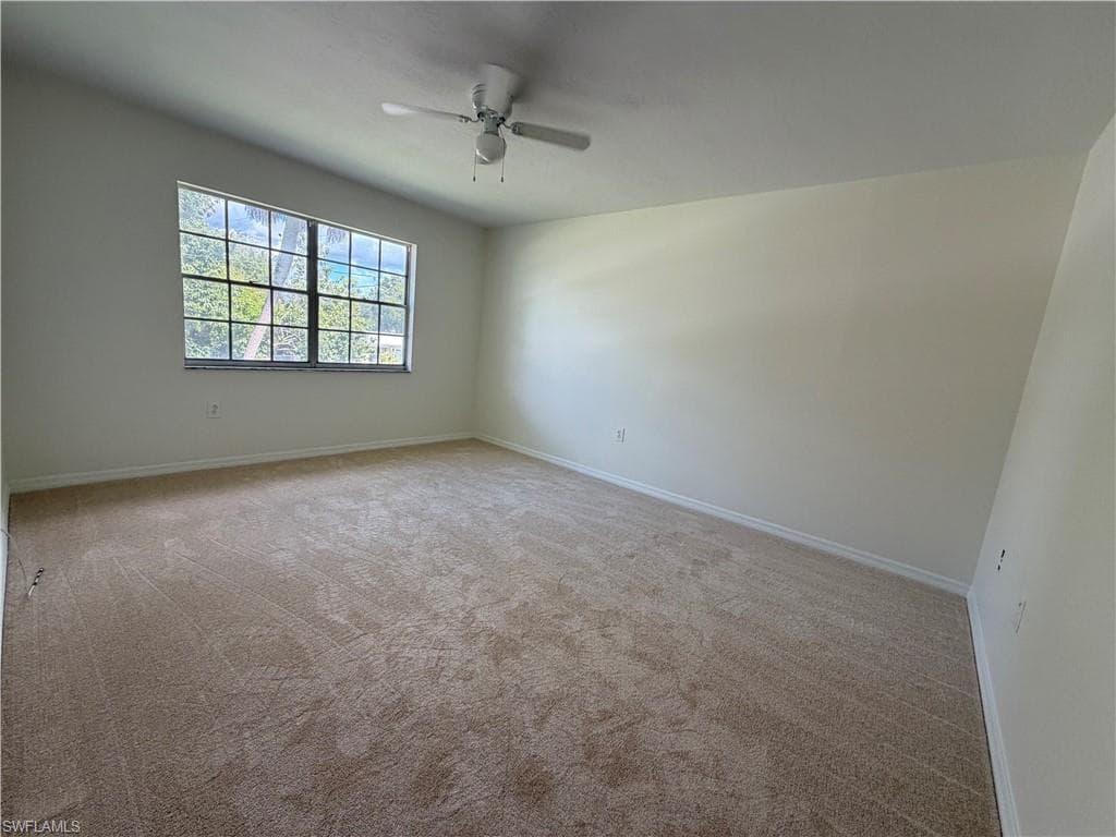 4900 Biscayne DR # 24, NAPLES FL 34112-8