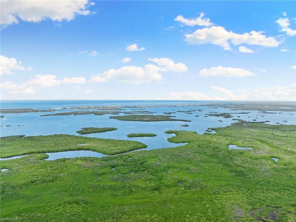 4751 West Bay BLVD # 701, ESTERO FL 33928-46