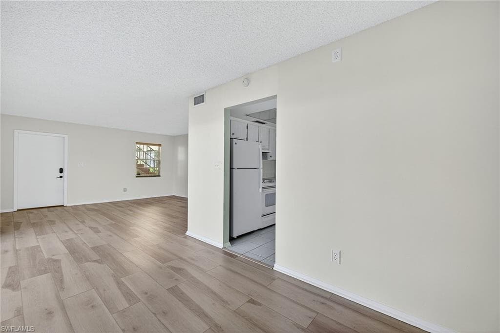 1400 Pompei LN # 53, NAPLES FL 34103-7