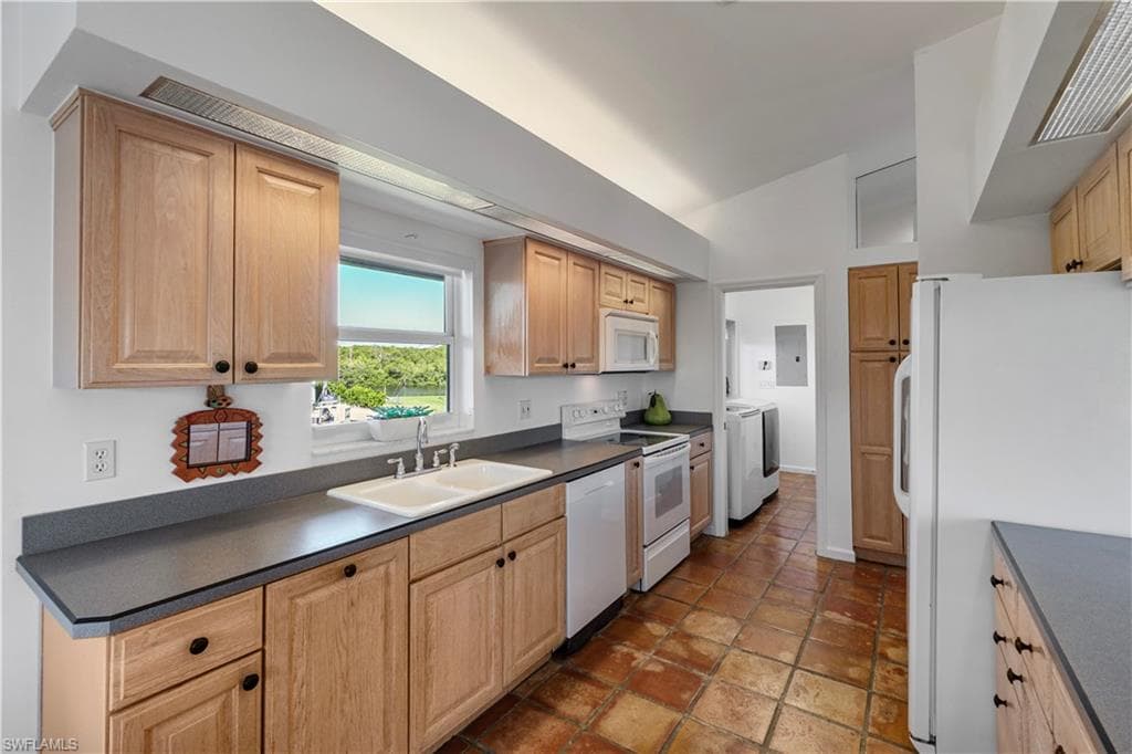 27189 Gasparilla DR-11