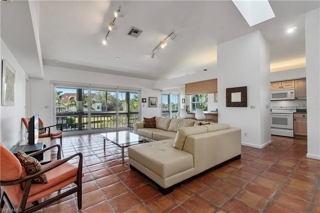 27189 Gasparilla DR-6
