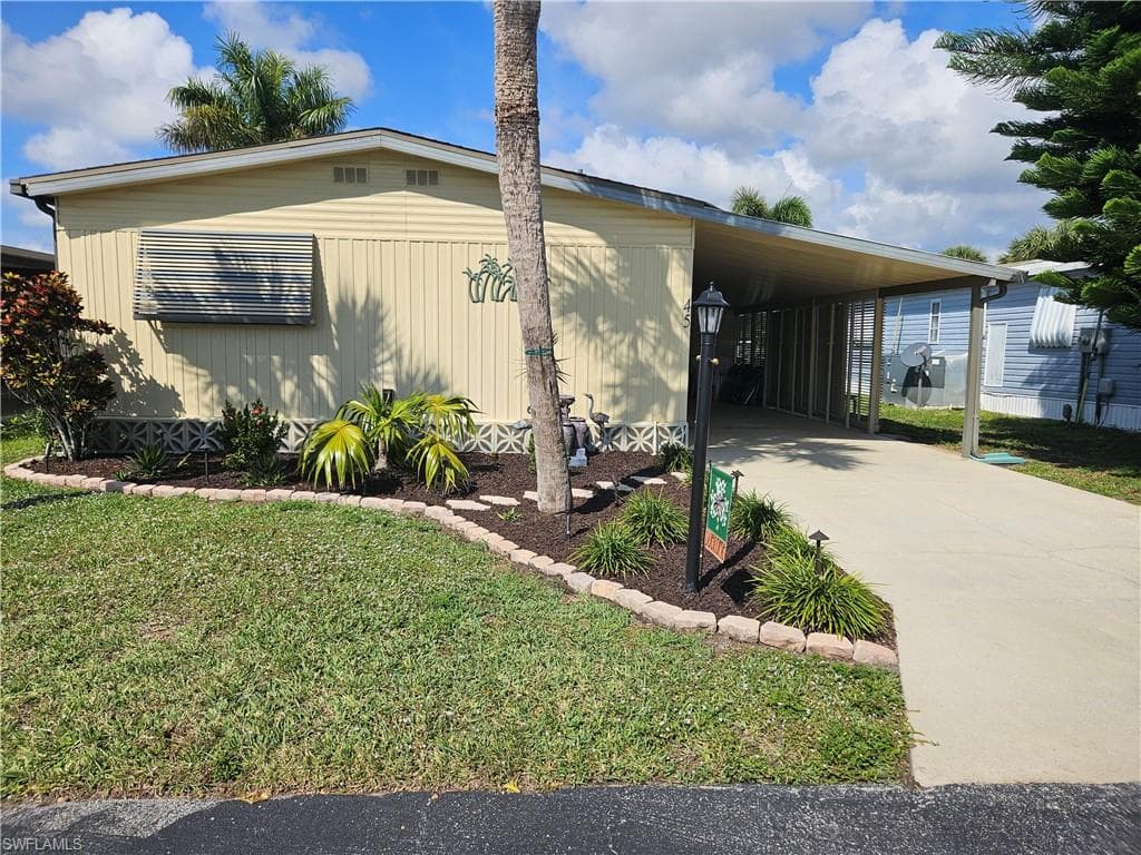 45 Aquamarine AVE # 45Q, NAPLES FL 34114-5
