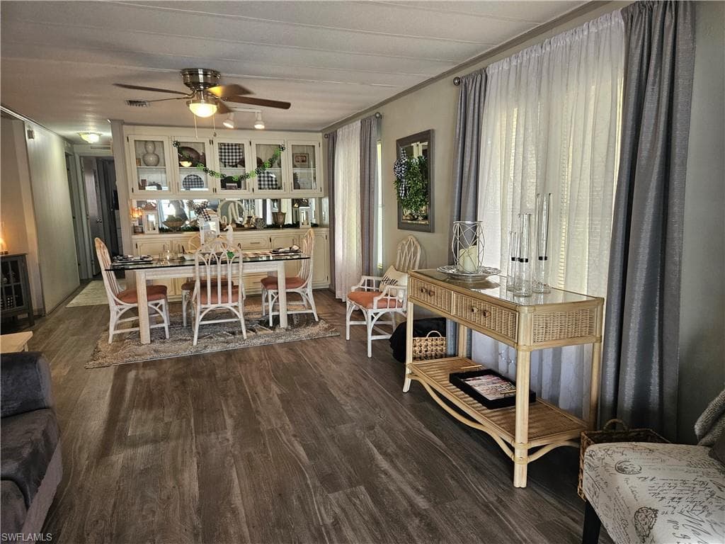 45 Aquamarine AVE # 45Q, NAPLES FL 34114-19