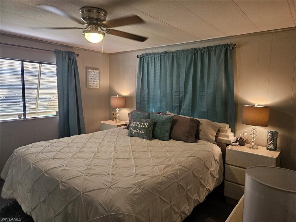 45 Aquamarine AVE # 45Q, NAPLES FL 34114-23