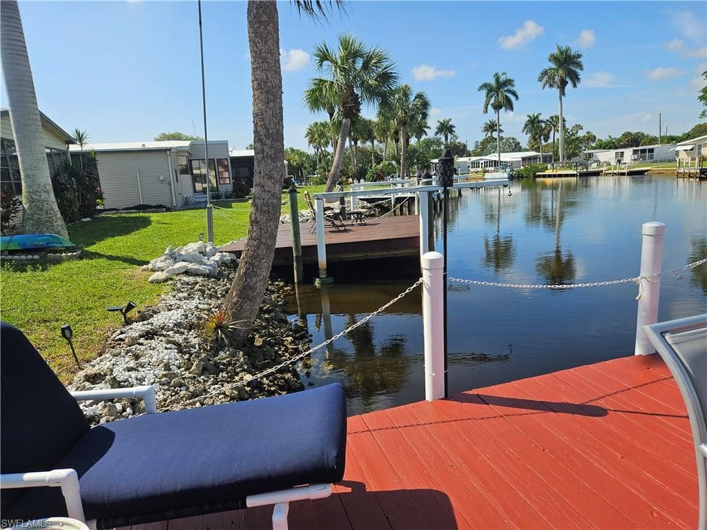 45 Aquamarine AVE # 45Q, NAPLES FL 34114-9