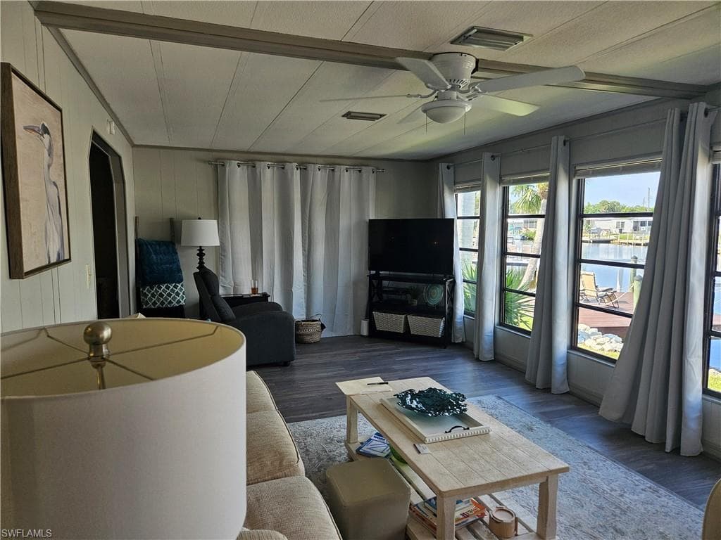 45 Aquamarine AVE # 45Q, NAPLES FL 34114-18