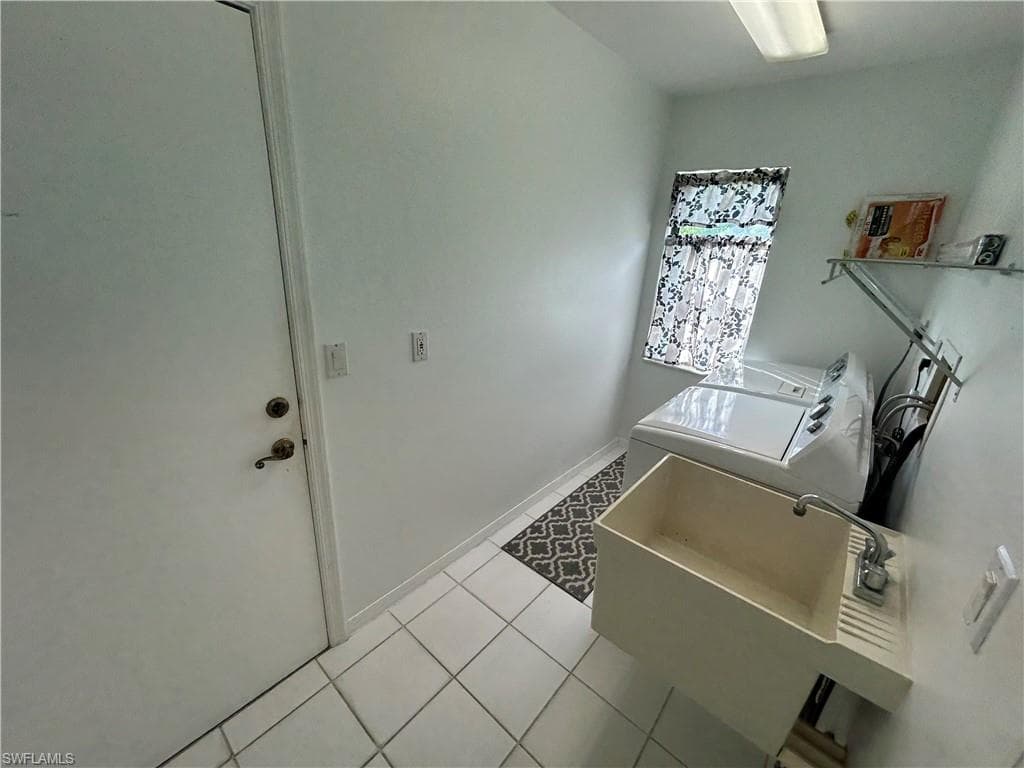 7741 Twin Eagle LN, FORT MYERS FL 33912-13