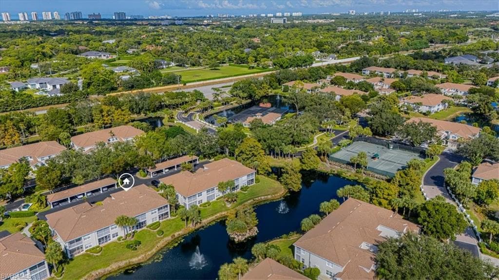 6804 Satinleaf RD S 102-22