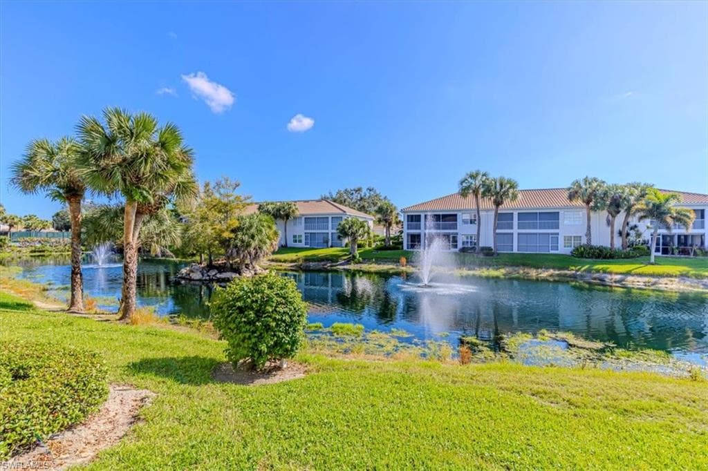6804 Satinleaf RD S 102-5