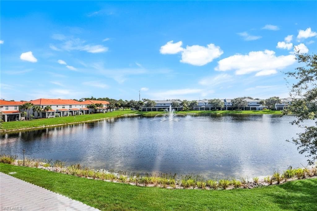 15239 Summit Place CIR # 246, NAPLES FL 34119-35