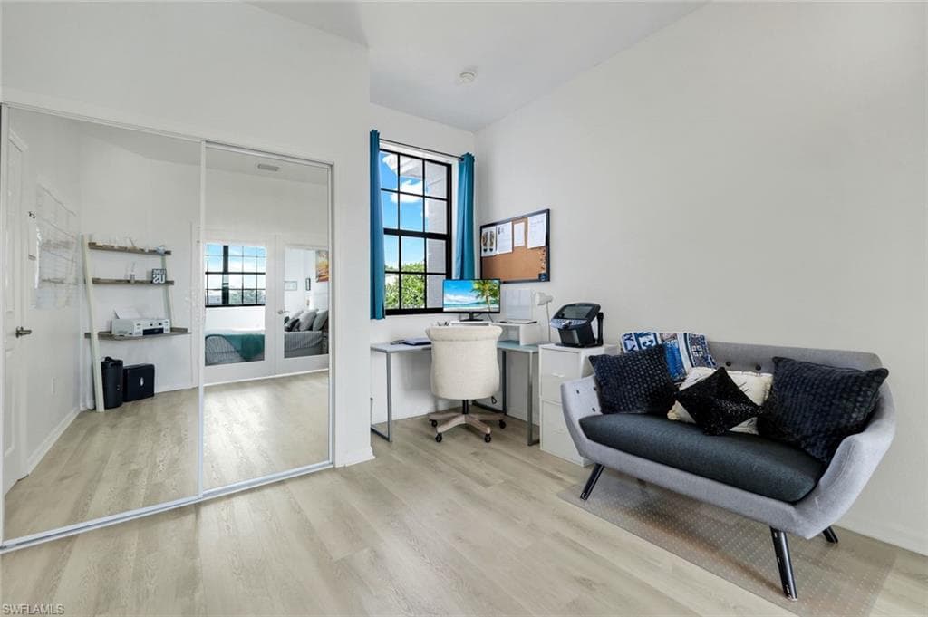 15239 Summit Place CIR # 246, NAPLES FL 34119-27