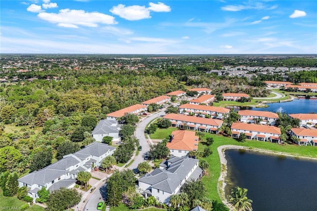 15239 Summit Place CIR # 246, NAPLES FL 34119-37