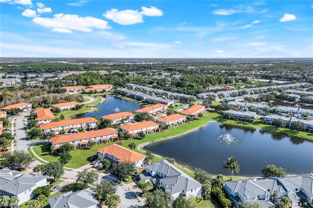 15239 Summit Place CIR # 246, NAPLES FL 34119-48